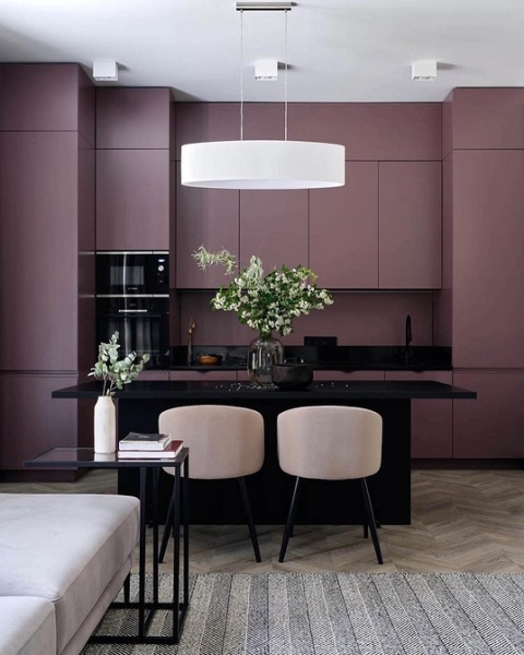 Фиолетовый в интерьере: 6 лучших сочетаний с другими цветами и 80 фотопримеров