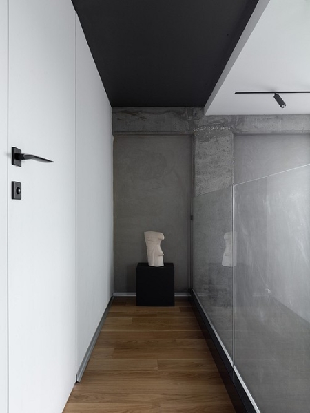 Как дизайнер превратила квартиру в двухуровневый лофт с элементами минимализма