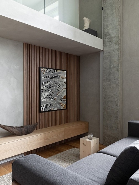 Как дизайнер превратила квартиру в двухуровневый лофт с элементами минимализма