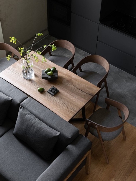 Как дизайнер превратила квартиру в двухуровневый лофт с элементами минимализма