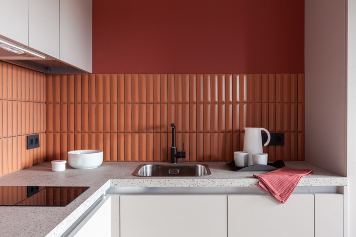 Как создать запоминающийся интерьер на 28 м² и не выйти из бюджета: реальный пример