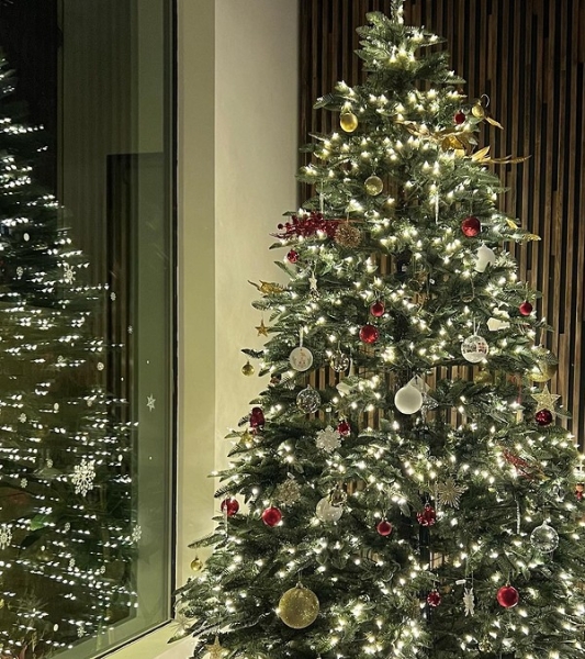 Как выбрать искусственную елку: 5 важных параметров