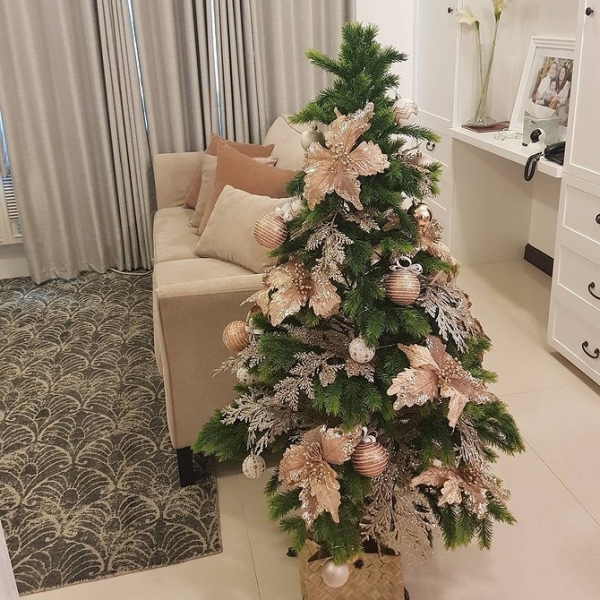 Как выбрать искусственную елку: 5 важных параметров