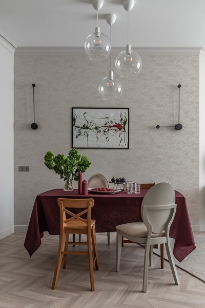 Квартира для семьи архитектора: как удалось оформить пространство сложной планировки