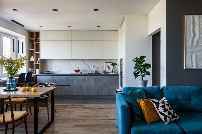 Нейтральная база и эффектный декор: как дизайнер оформила квартиру для семьи в Москве