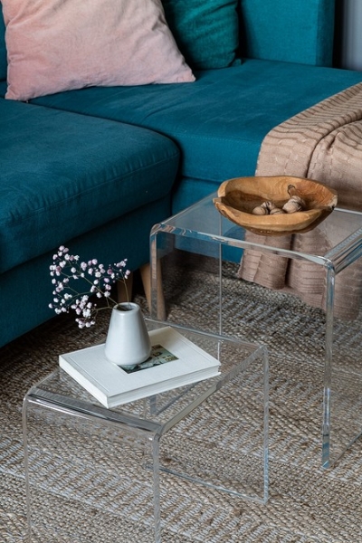 Нейтральная база и эффектный декор: как дизайнер оформила квартиру для семьи в Москве