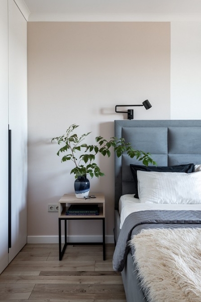 Нейтральная база и эффектный декор: как дизайнер оформила квартиру для семьи в Москве