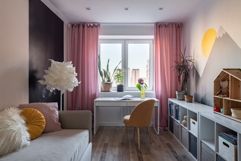 Нейтральная база и эффектный декор: как дизайнер оформила квартиру для семьи в Москве