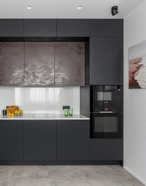 Уютно и функционально: двухкомнатная квартира 62 кв. м для девушки