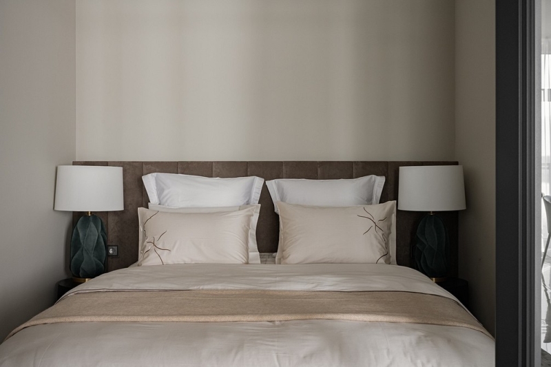 В стиле модерн: как дизайнер оформила студию 56 кв. м, которая выглядит просторно