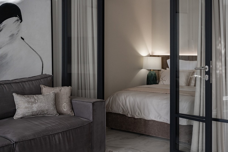 В стиле модерн: как дизайнер оформила студию 56 кв. м, которая выглядит просторно