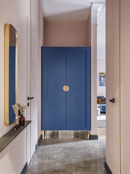 Вау-интерьер: квартира 44 кв. м в центре Москвы в доме 1880 года