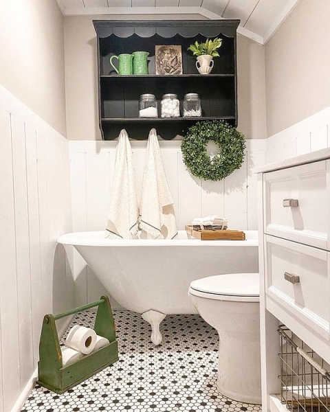 6 неожиданных идей для новогоднего декора ванной комнаты