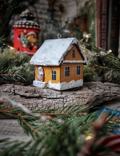 7 невероятных идей для украшения дачи к Новому году