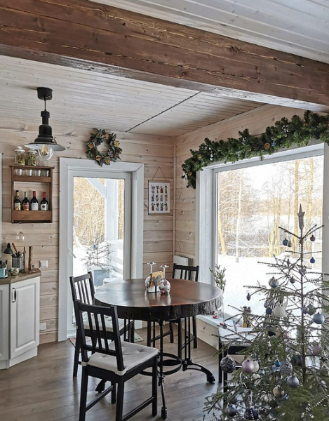 7 невероятных идей для украшения дачи к Новому году