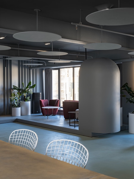 Бар и event-площадка на «Суперметалле»