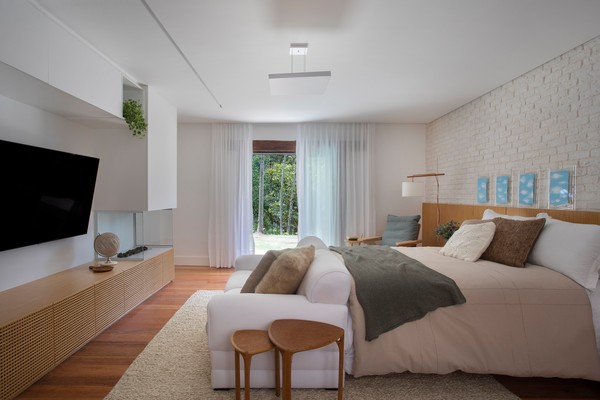 Дом под Рио-де-Жанейро с бассейном и необычной сауной