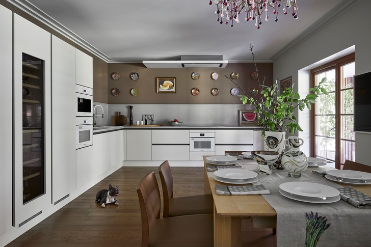 Дом в Подмосковье, который надо было «развеселить»