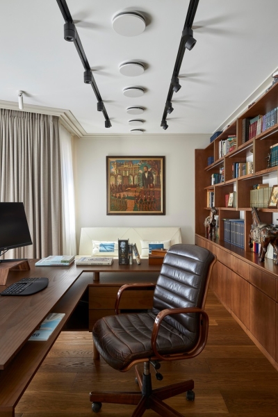 Дом в Подмосковье, который надо было «развеселить»