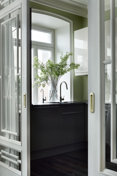 Двухэтажная квартира 154 м&sup2; на Патриарших прудах