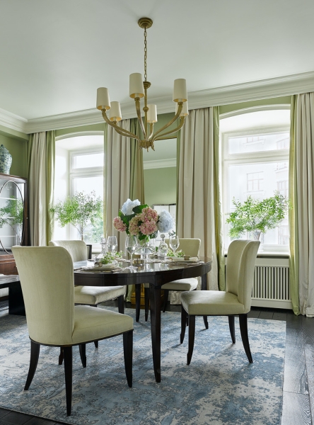 Двухэтажная квартира 154 м&sup2; на Патриарших прудах