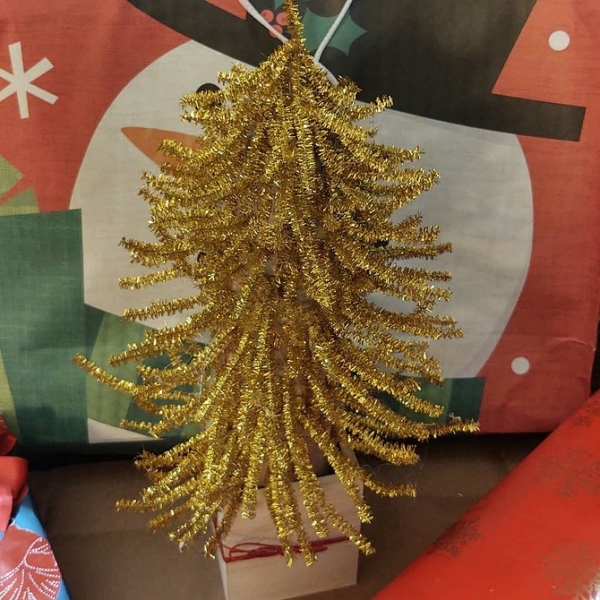 Елка из мишуры своими руками: идеи оформления и 5 пошаговых инструкций (36 фото)