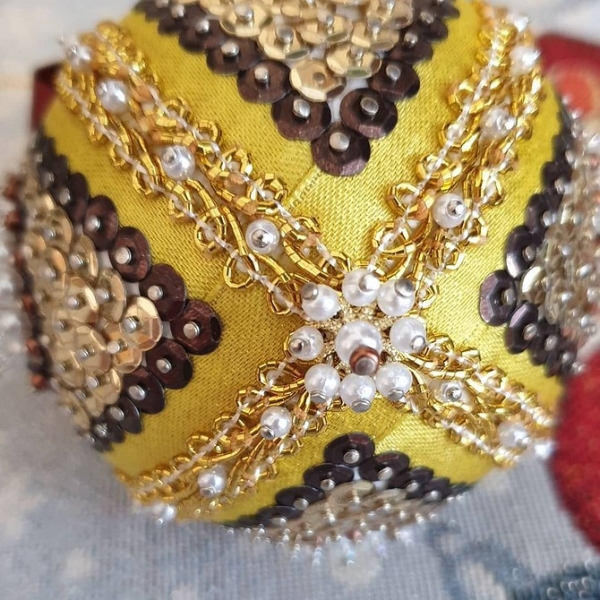 Игрушки на елку своими руками: 13 простых идей и 86 фотопримеров