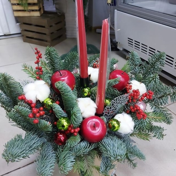 Как сделать новогодние композиции своими руками: идеи с видеоинструкциями и 62 фото