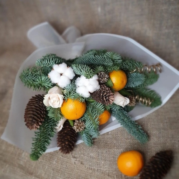 Как сделать новогодние композиции своими руками: идеи с видеоинструкциями и 62 фото