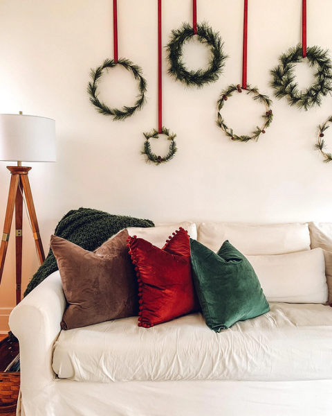 Как сделать новогодние композиции своими руками: идеи с видеоинструкциями и 62 фото