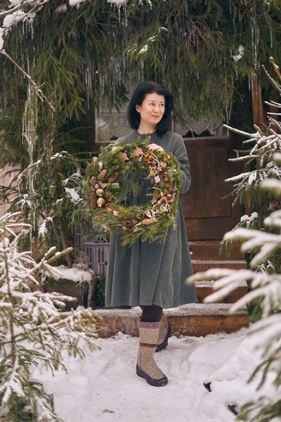 Как в сказке: волшебный новогодний декор небольшого деревенского дома 1967 года постройки