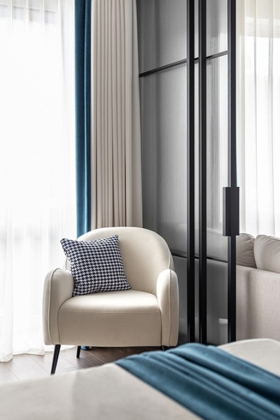 Кухня-гостиная, спальня и гардеробная-спортзал: квартира 52 кв. м, из которой выжали максимум