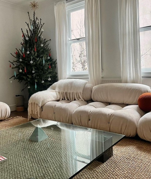 Никакого дождика: 8 потрясающих примеров минималистичного новогоднего декора