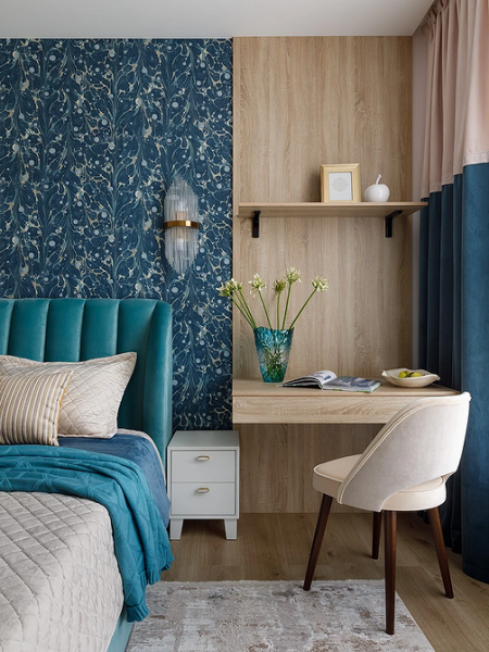 Рабочая зона у окна: советы по обустройству и идеи для разных комнат (92 фото)