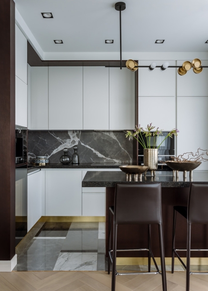 Сила контраста: строгая мужская квартира 112 м&sup2;