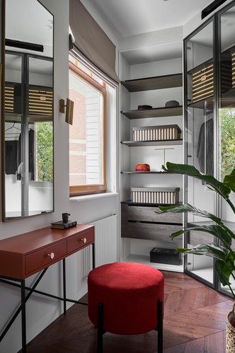 Современная квартира 130 м&sup2; в центре Петроградки