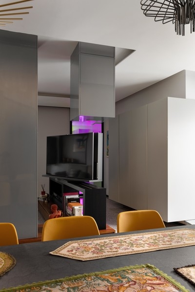 Дом в Неаполе для молодой пары с атмосферой 1970-х