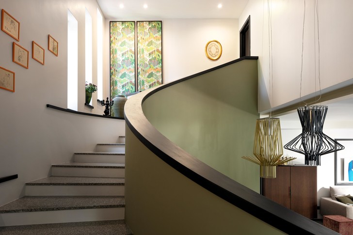 Дом в Неаполе для молодой пары с атмосферой 1970-х