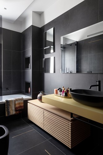 Дом в Неаполе для молодой пары с атмосферой 1970-х