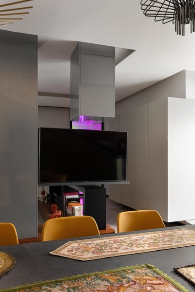 Дом в Неаполе для молодой пары с атмосферой 1970-х