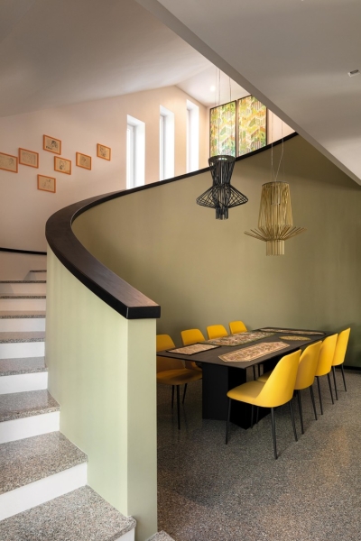 Дом в Неаполе для молодой пары с атмосферой 1970-х