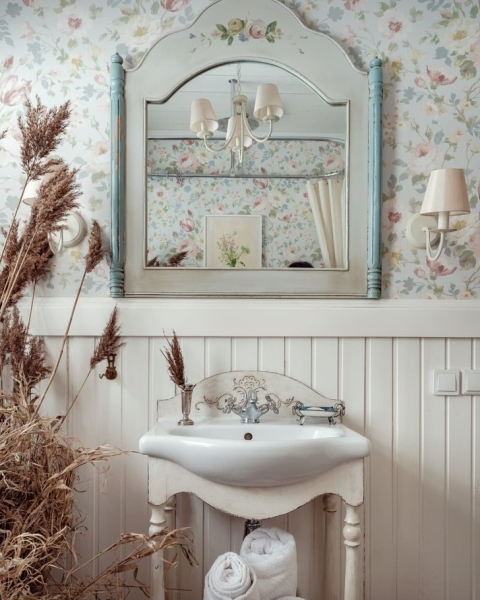 Интерьер месяца: деревянная дача с зимним декором в Истре