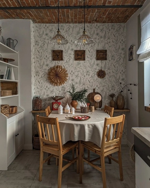 Обои на кухне: 6 невероятных интерьеров, которые влюбят вас в эту отделку