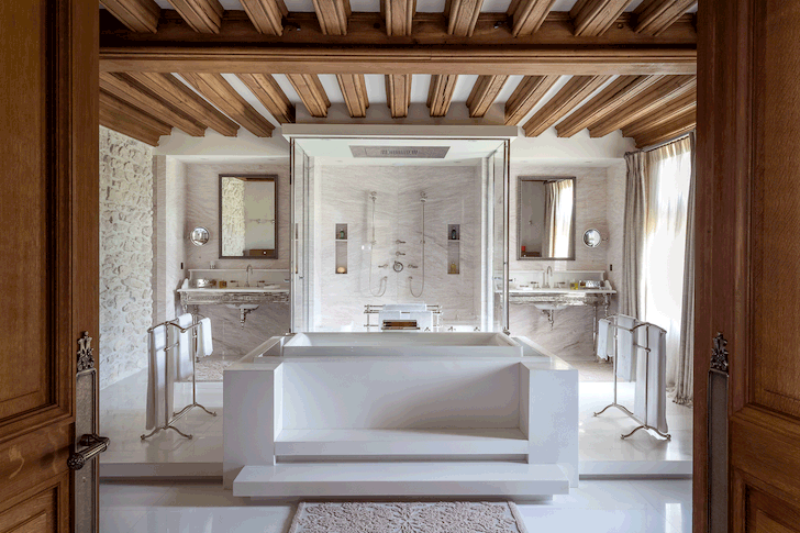 Реконструкция замка во Франции: дизайн-проект бюро Ольги Зубовой