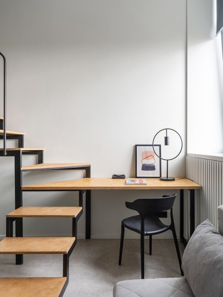 Как дизайнер увеличила площадь 20-метровых апартаментов в 1,5 раза и оформила визуально просторный интерьер