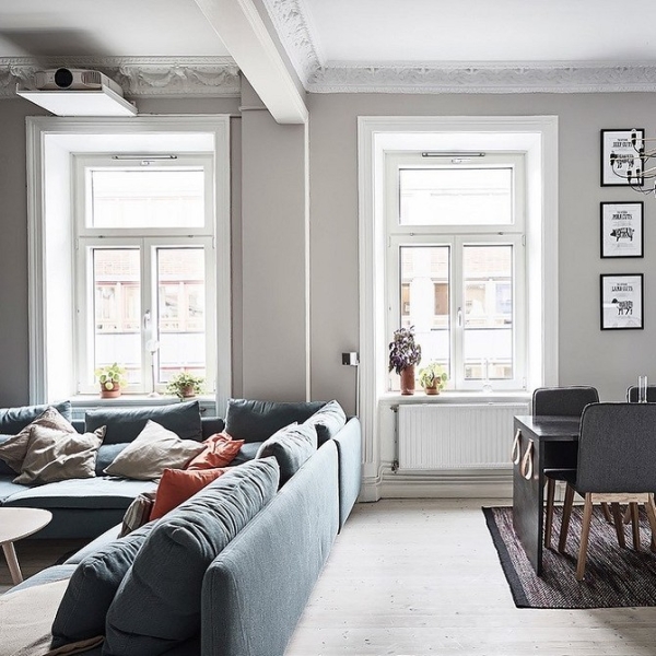 Синий диван в интерьере: советы по выбору и лучшие варианты сочетаний + 105 фото