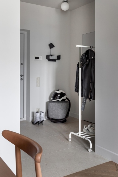 Воздушная квартира 48 м² с яркими акцентами в Минске