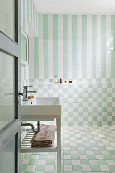 Яркий дом дизайнера Бруно де Комона во Вьетнаме