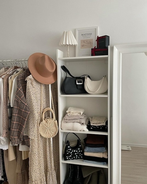 
                                Ремонт в двухкомнатной хрущевке: идеи дизайна, разбор планировок и примеры проектов (113 фото)                            