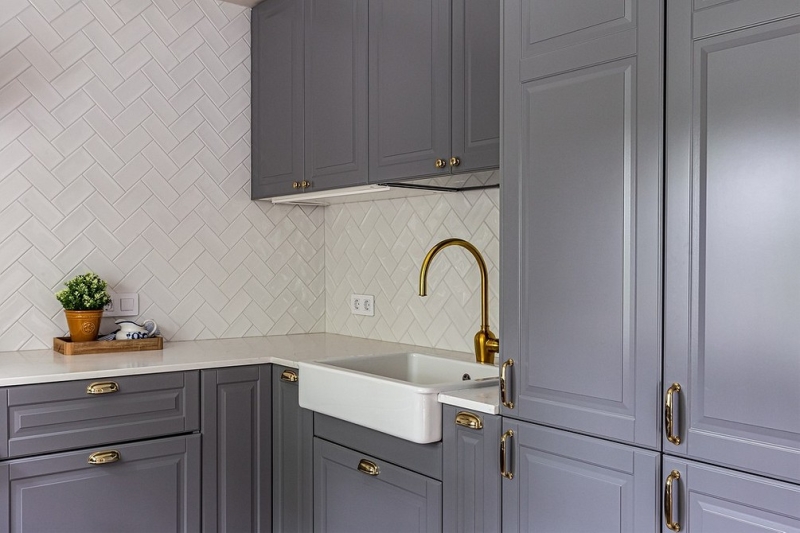 
                                Ремонт в двухкомнатной хрущевке: идеи дизайна, разбор планировок и примеры проектов (113 фото)                            